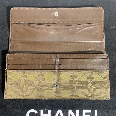 portafoglio chanel usato depop|Vendo bellissimo portafoglio originale Chanel in .